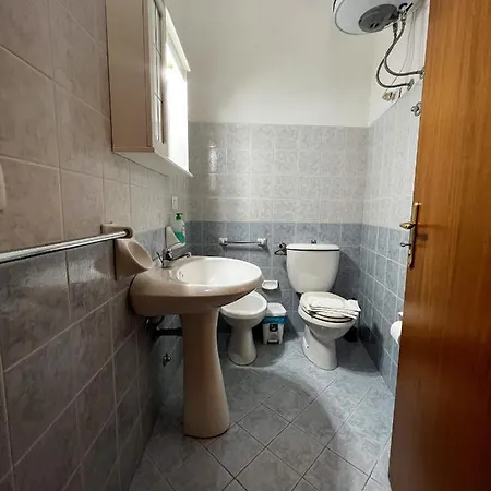 Trinacria's Guest house *